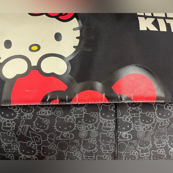 Hello Kitty Black Laptop Computer Bag 15” Shoulder Strap Sanrio - Picture 7 of 8